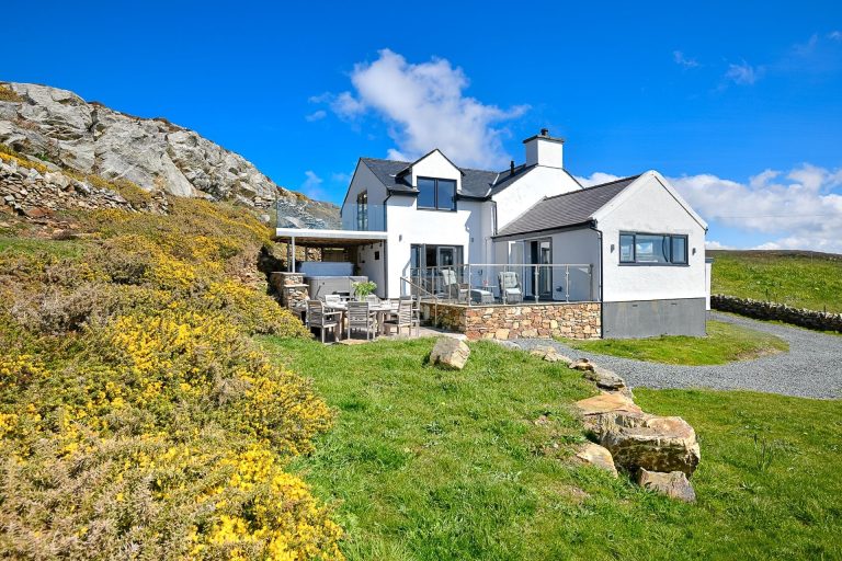 The Lookout at Ynys Lawd, Wales